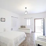 Aphroditi Hotel 3*